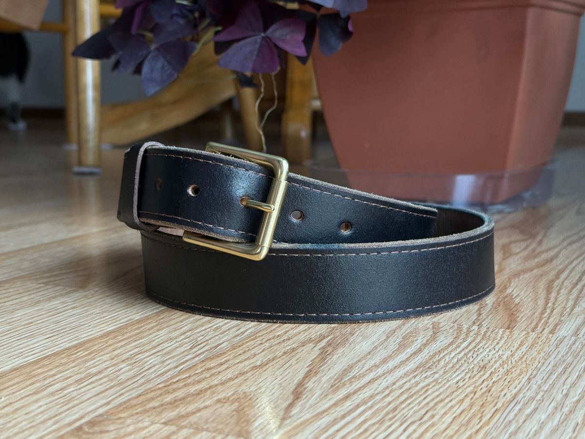 Photo by SteveHarveyOswald on December 1, 2025 of the Nicks Heritage Belt in Horween Brown Waxed Flesh.