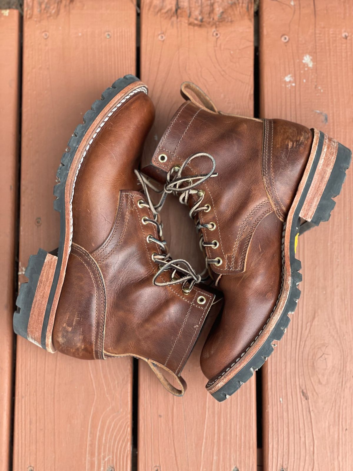Photo by SteveHarveyOswald on February 2, 2025 of the Nicks Lace Up Heritage in Italian Brown Cypress.