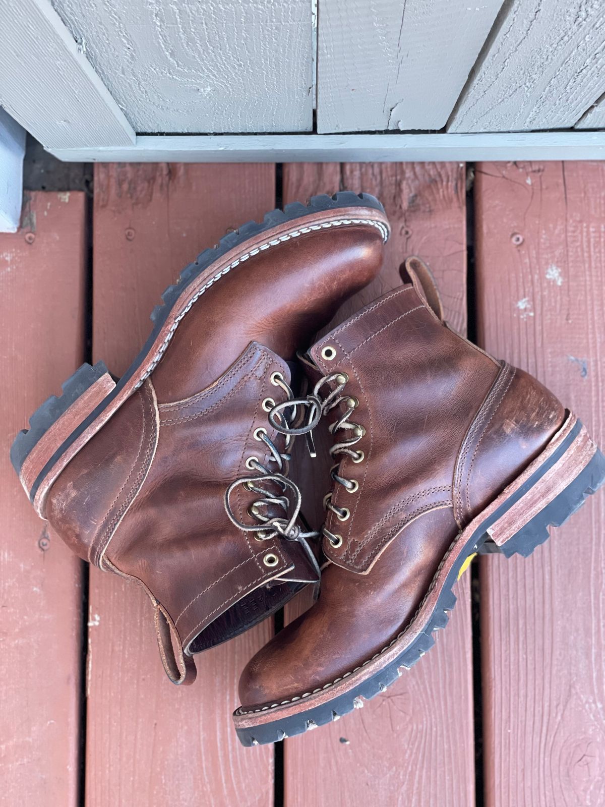 Photo by SteveHarveyOswald on March 1, 2025 of the Nicks Lace Up Heritage in Italian Brown Cypress.