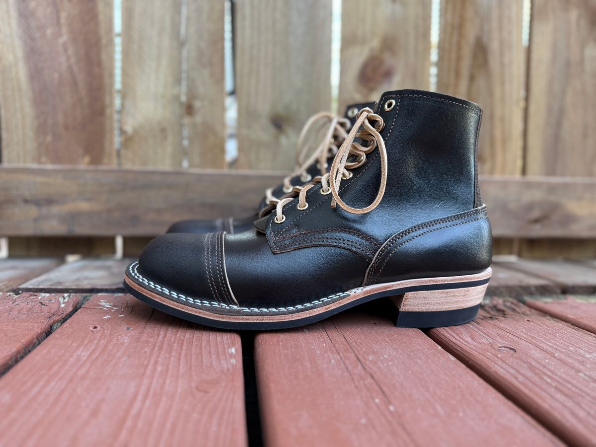Photo by SteveHarveyOswald on October 1, 2025 of the Nicks MTO in Horween Brown Waxed Flesh.