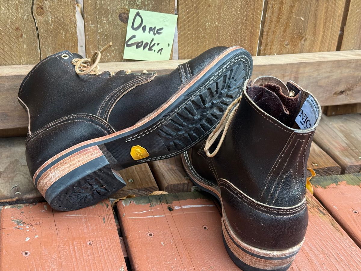 Photo by SteveHarveyOswald on November 1, 2025 of the Nicks MTO in Horween Brown Waxed Flesh.