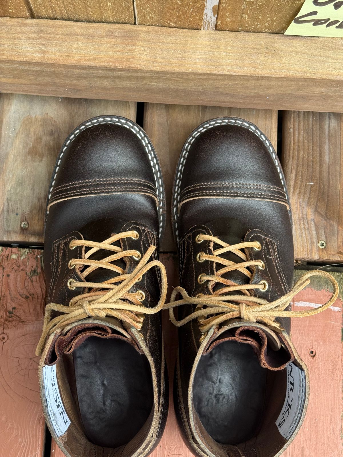 Photo by SteveHarveyOswald on November 1, 2025 of the Nicks MTO in Horween Brown Waxed Flesh.