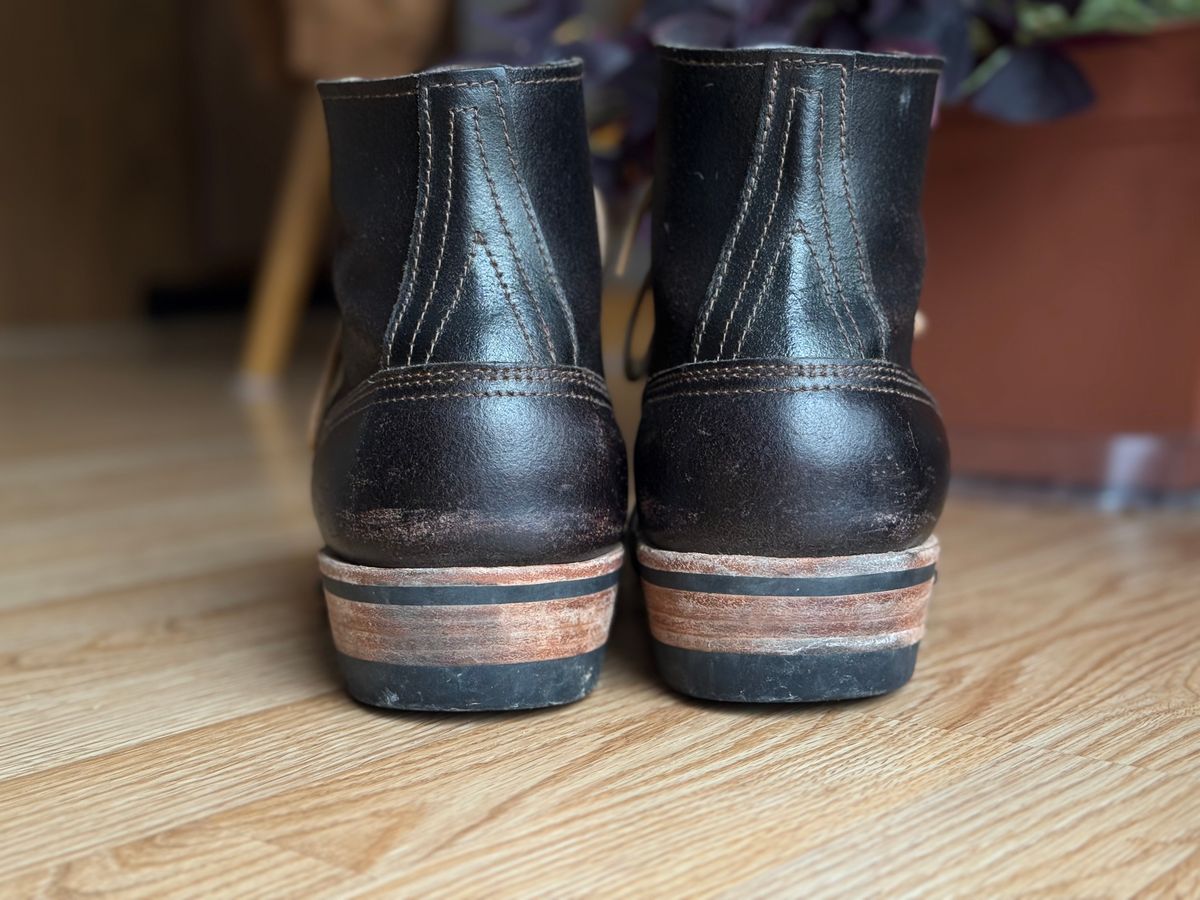 Photo by SteveHarveyOswald on December 1, 2025 of the Nicks MTO in Horween Brown Waxed Flesh.