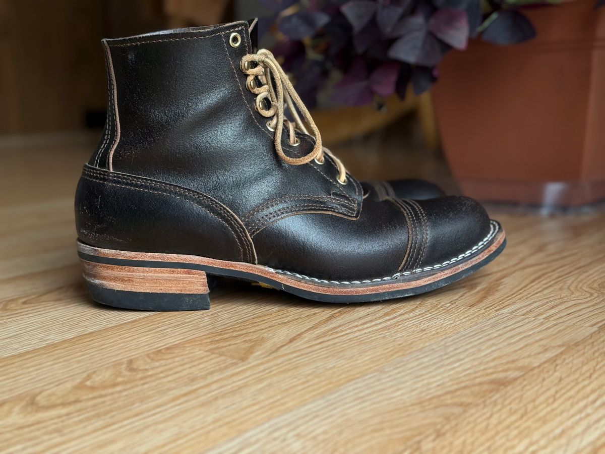 Photo by SteveHarveyOswald on December 1, 2025 of the Nicks MTO in Horween Brown Waxed Flesh.