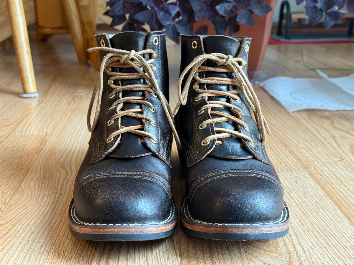 Photo by SteveHarveyOswald on January 4, 2026 of the Nicks MTO in Horween Brown Waxed Flesh.