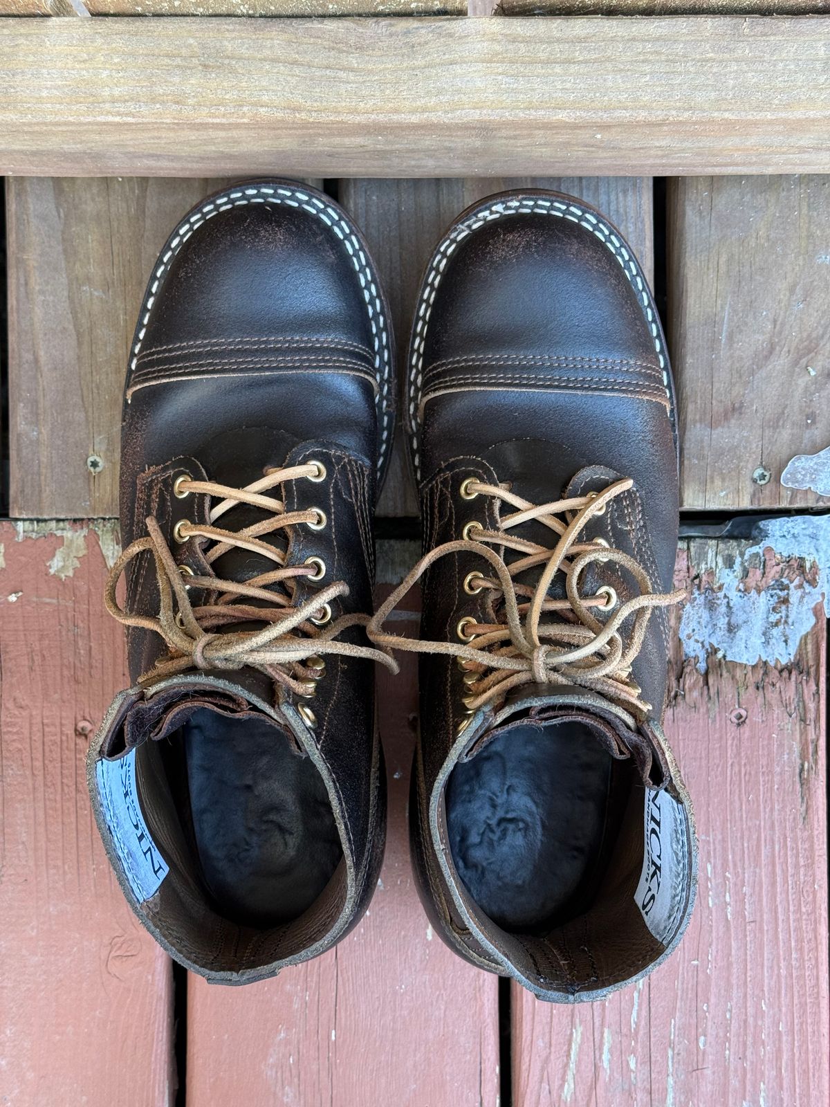 Photo by SteveHarveyOswald on March 1, 2026 of the Nicks MTO in Horween Brown Waxed Flesh.