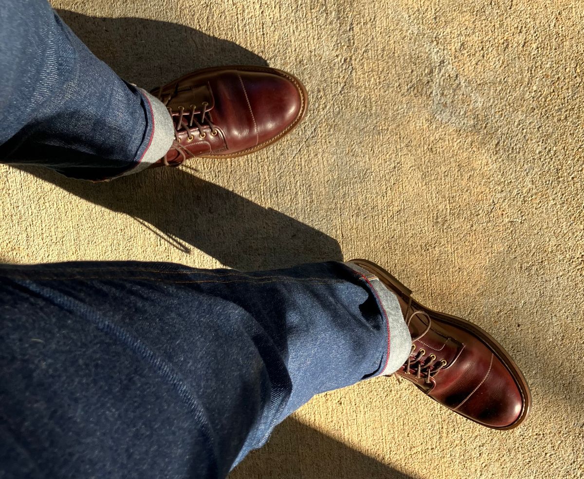 Photo by mayer000 on November 6, 2025 of the Sagara Legacy X in Domestic Indo Oxblood.