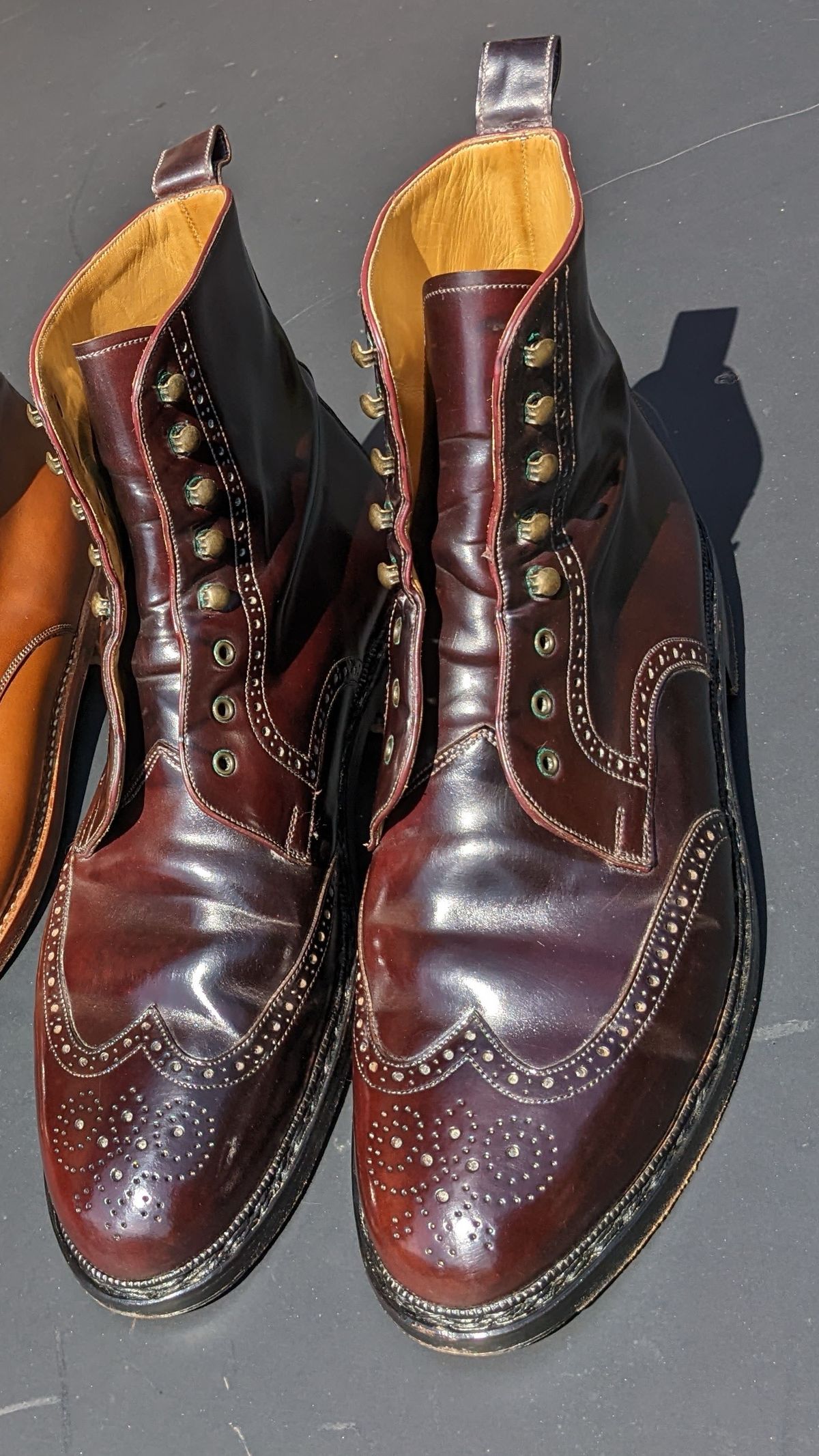 Photo by Huntsman on September 7, 2022 of the Vass Hungary Budapest High Boots in Horween Color 8 Shell Cordovan.