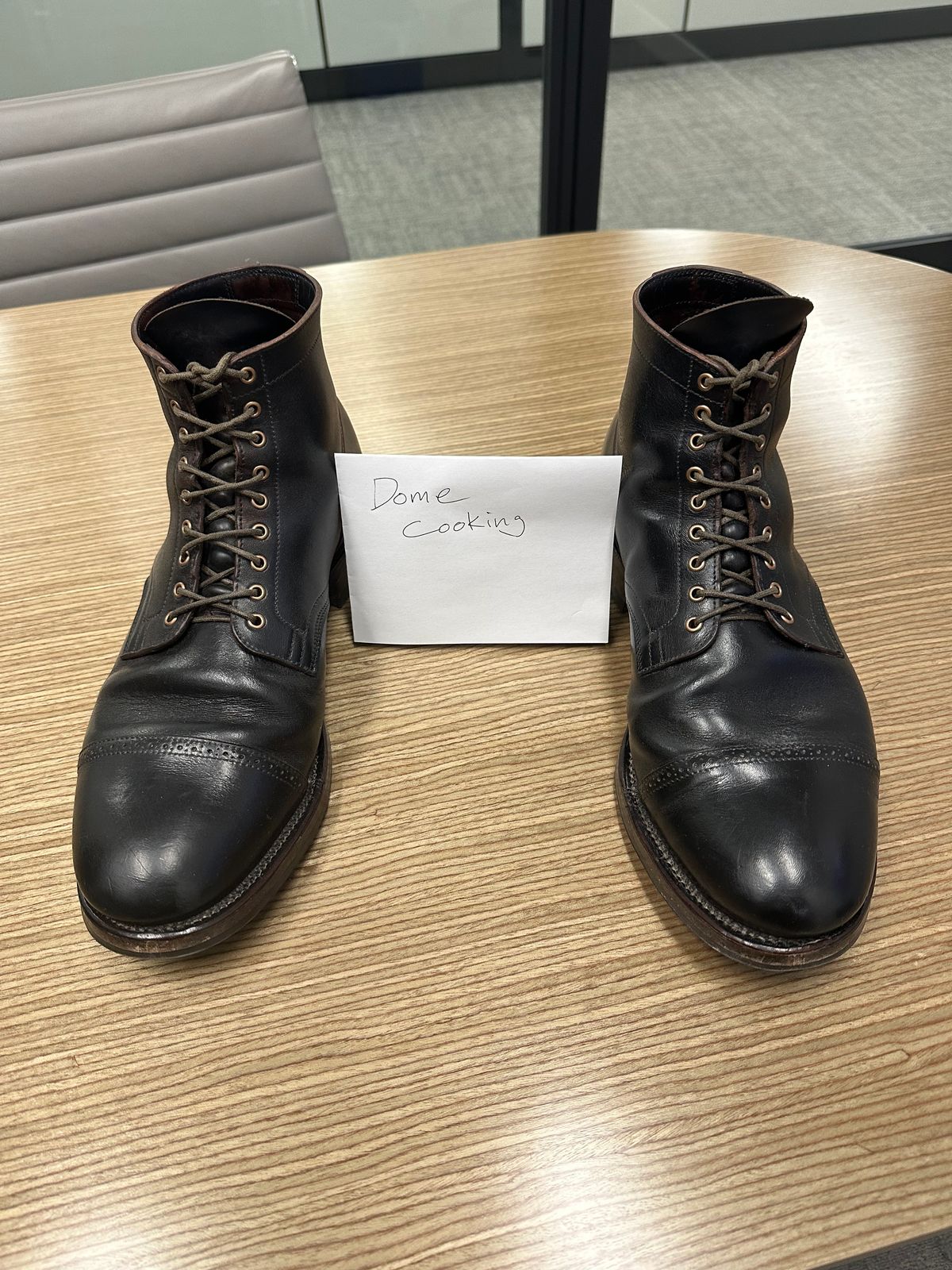 Photo by Huntsman on November 6, 2025 of the Viberg Service Boot BCT in Horween Black Teacore Double Cordovan Butts.