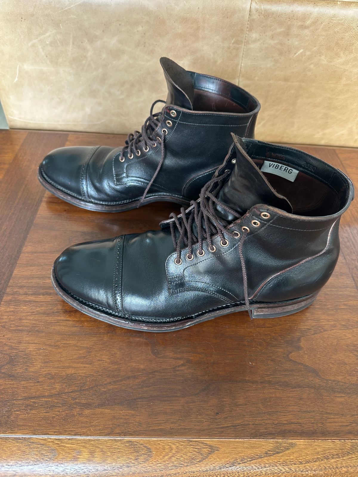 Photo by Huntsman on December 5, 2025 of the Viberg Service Boot BCT in Horween Black Teacore Double Cordovan Butts.