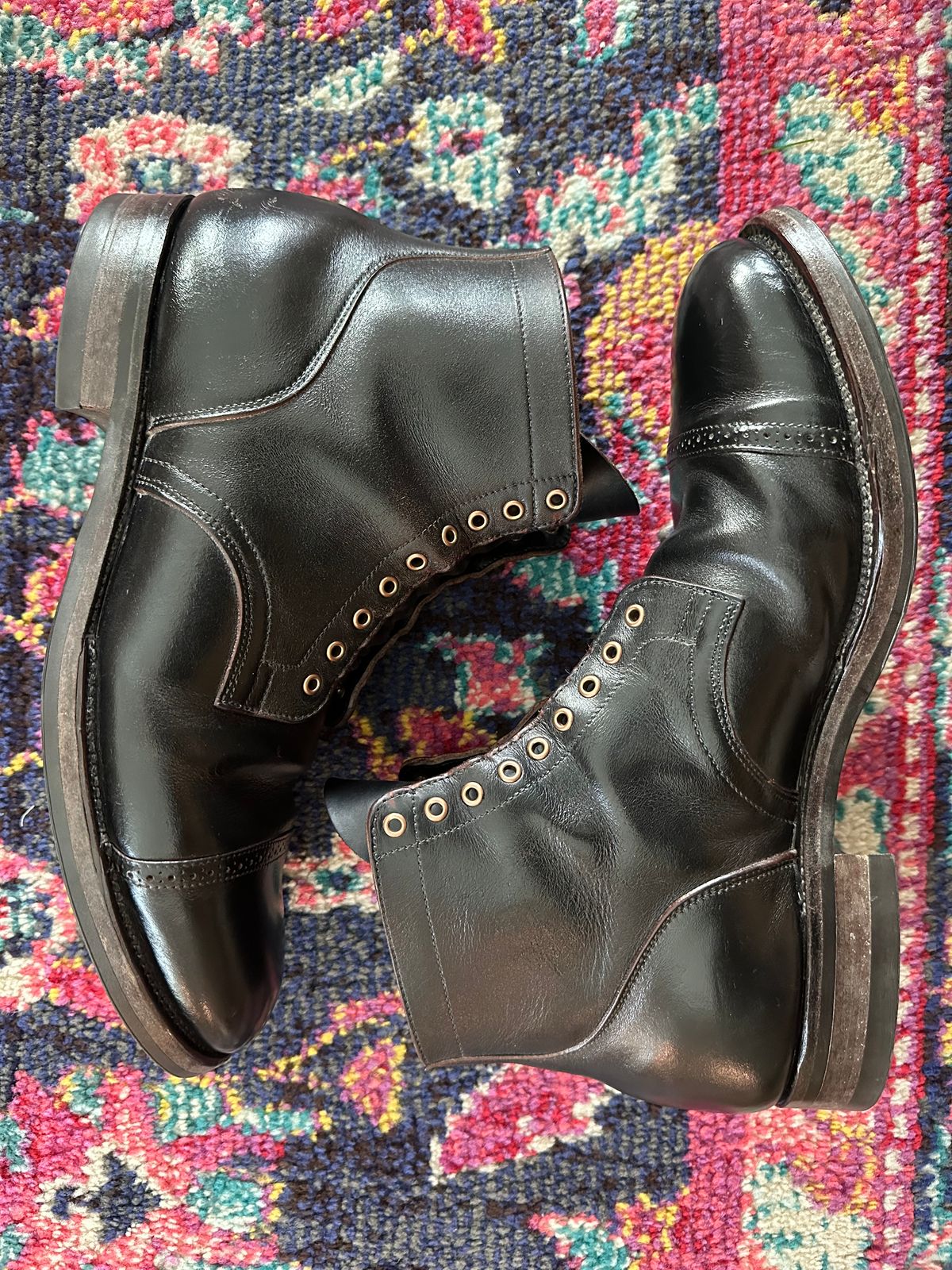 Photo by Huntsman on January 5, 2026 of the Viberg Service Boot BCT in Horween Black Teacore Double Cordovan Butts.