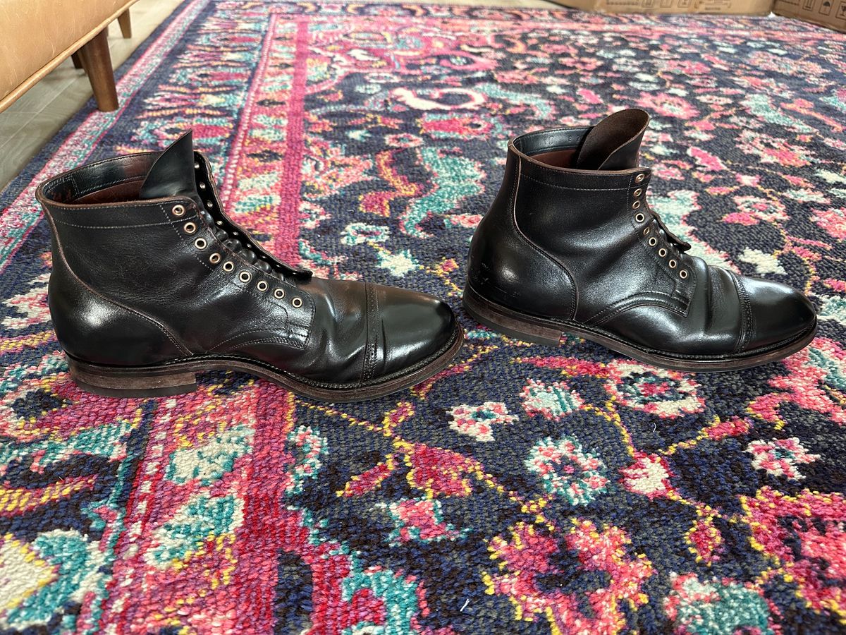Photo by Huntsman on January 5, 2026 of the Viberg Service Boot BCT in Horween Black Teacore Double Cordovan Butts.