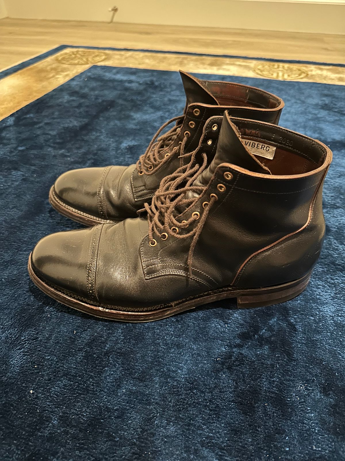 Photo by Huntsman on April 6, 2026 of the Viberg Service Boot BCT in Horween Black Teacore Double Cordovan Butts.