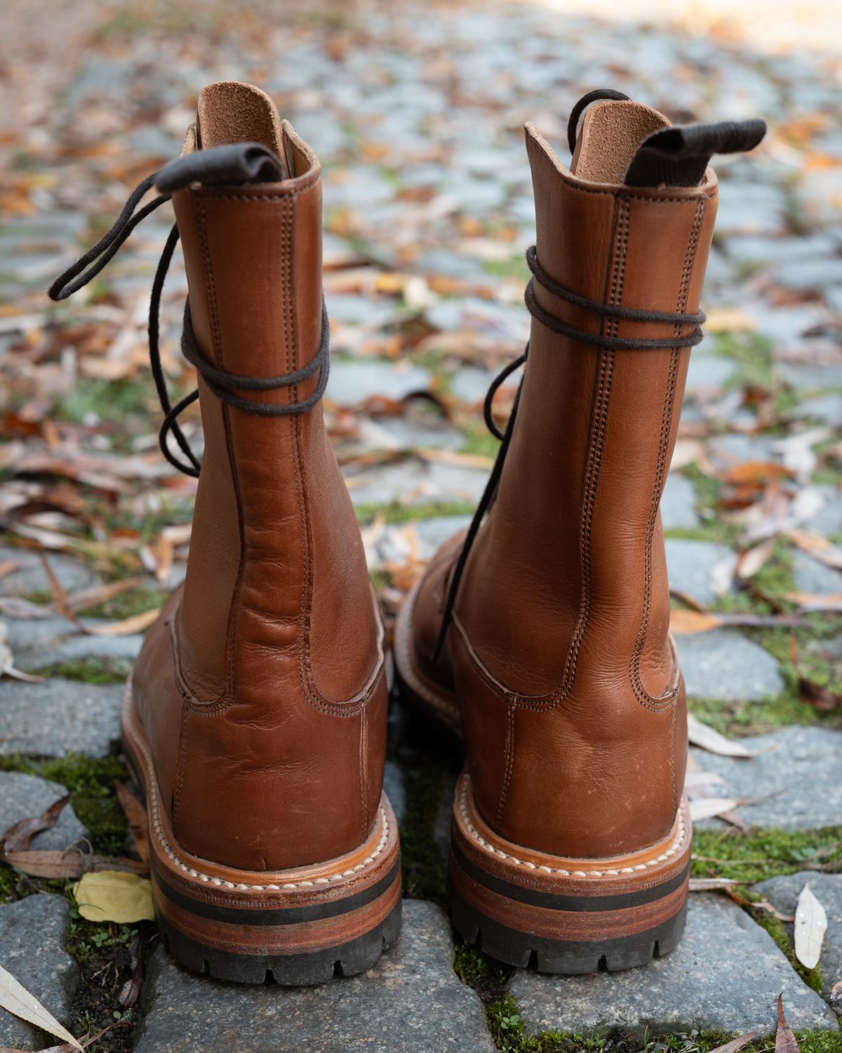 Photo by LydiaWinters on November 5, 2024 of the Tricker's Lucia Super Boot in Tanneries Haas Gold.