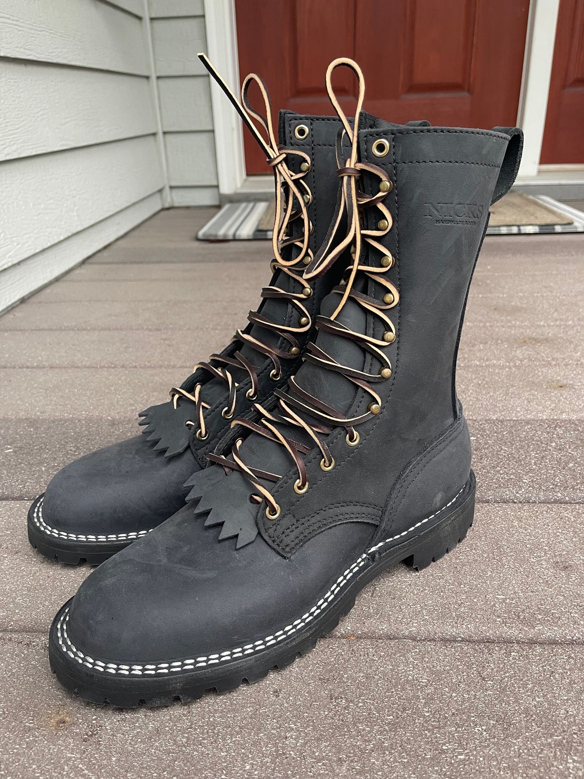 Photo by pontiuspilotus on October 2, 2025 of the Nicks MTO in Seidel WeatherShield Black.