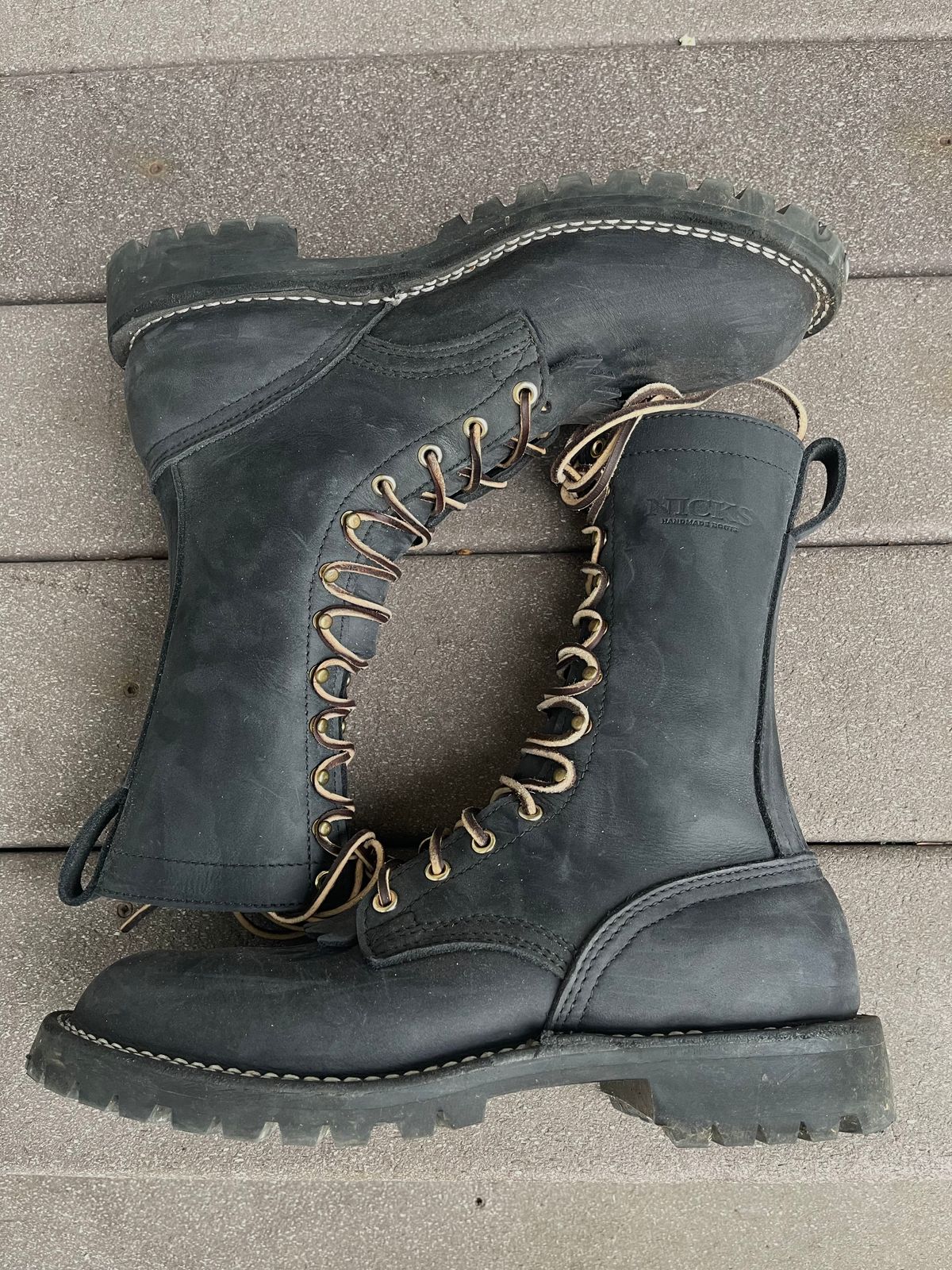 Photo by pontiuspilotus on November 1, 2025 of the Nicks MTO in Seidel WeatherShield Black.