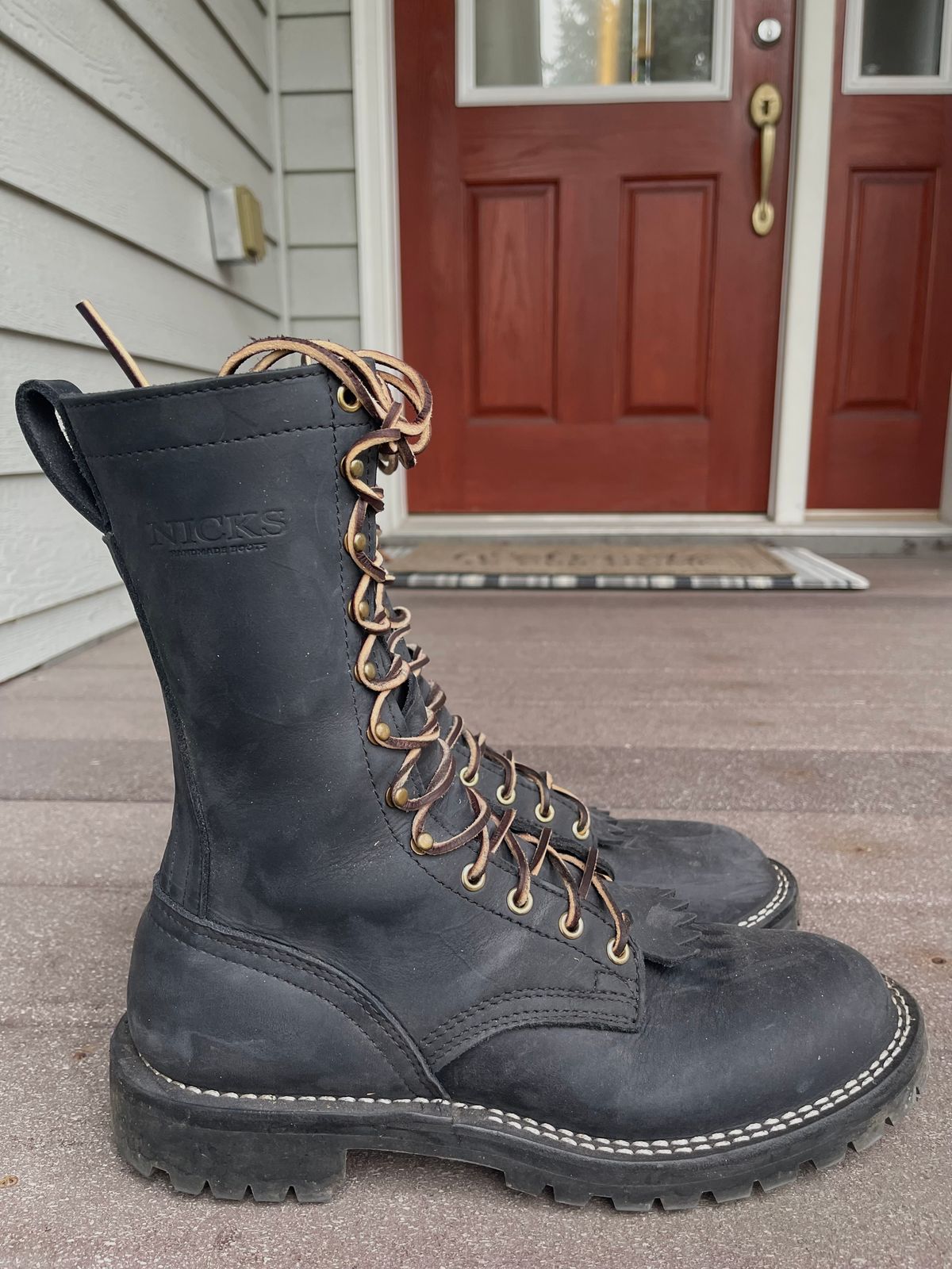 Photo by pontiuspilotus on November 1, 2025 of the Nicks MTO in Seidel WeatherShield Black.