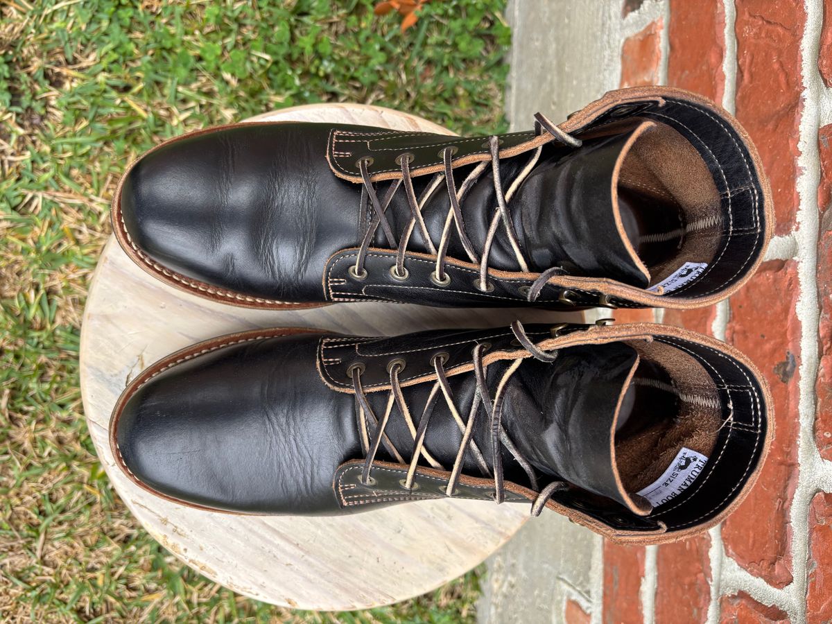 Photo by Nelms on December 2, 2025 of the Truman Plain Toe Boot in Seidel Charcoal Double Shot.