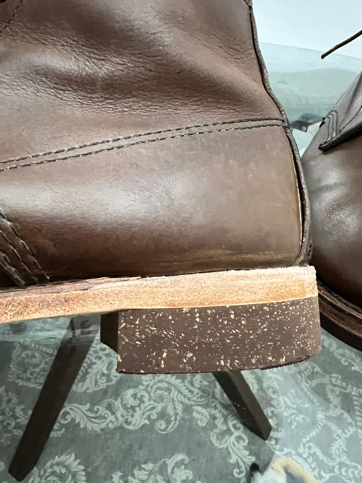 Photo by libbo on October 11, 2024 of the Redwing Merchant in S.B. Foot Amber Harness.