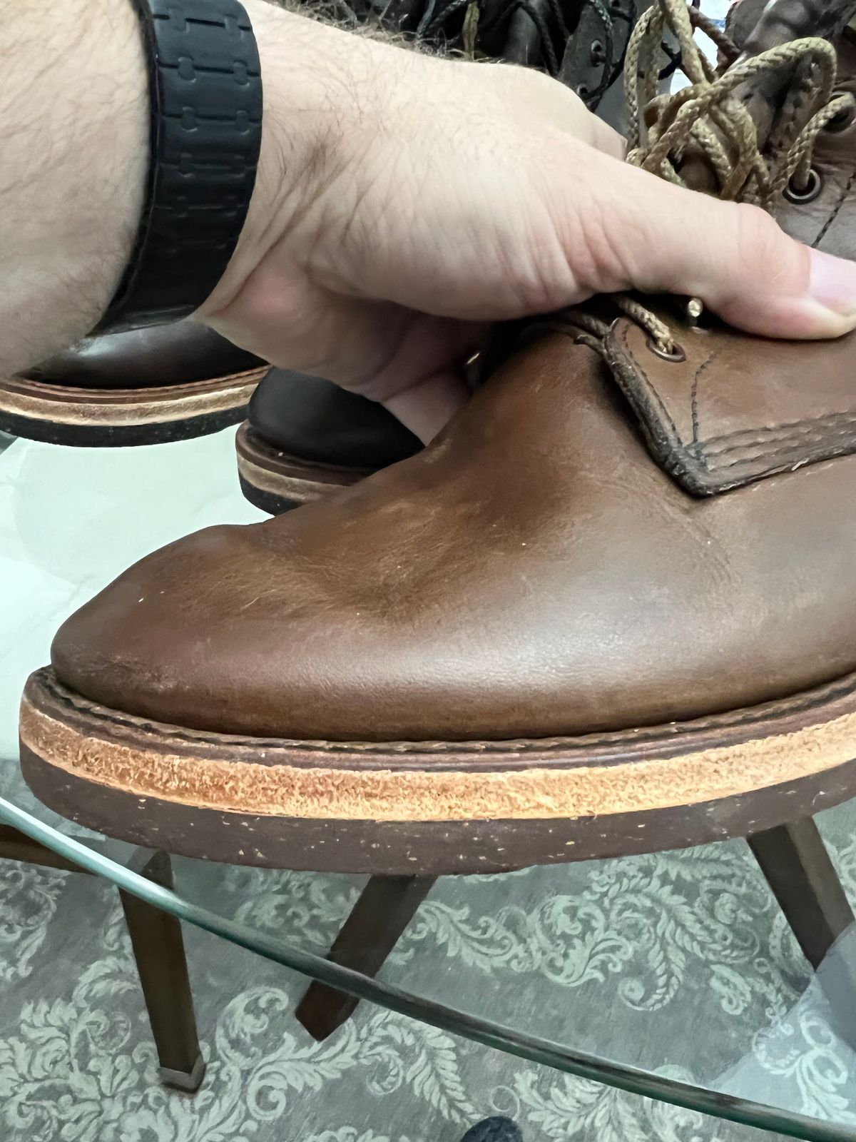 Photo by libbo on October 11, 2024 of the Redwing Merchant in S.B. Foot Amber Harness.