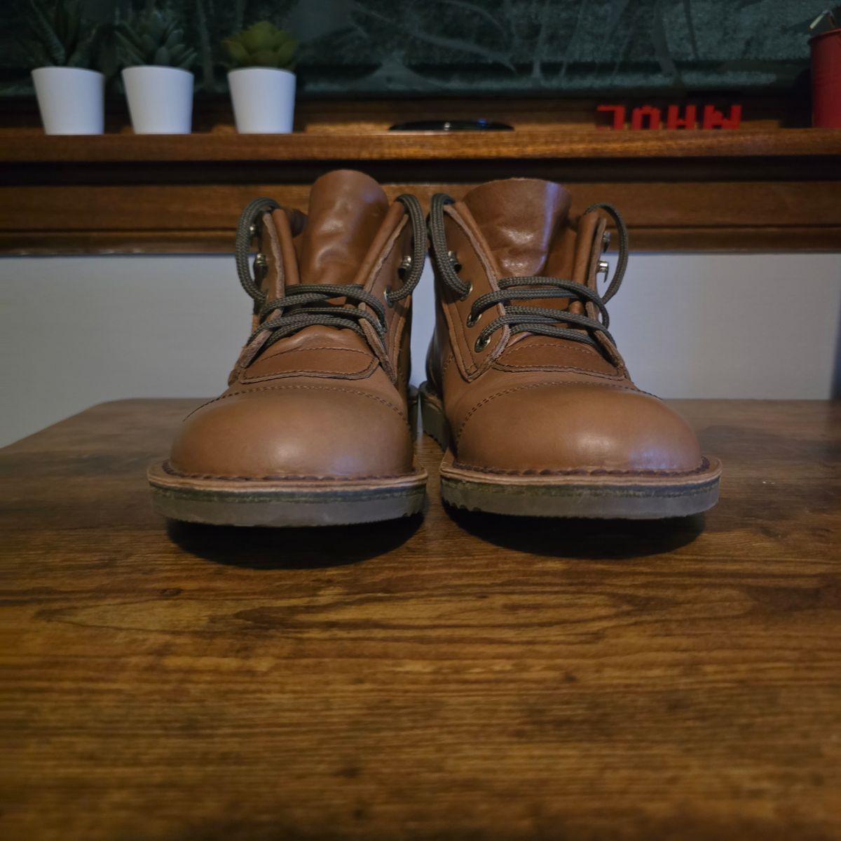 Photo by john_k on November 5, 2025 of the Jim Green African Ranger in Jim Green / Natural Veg Tan.