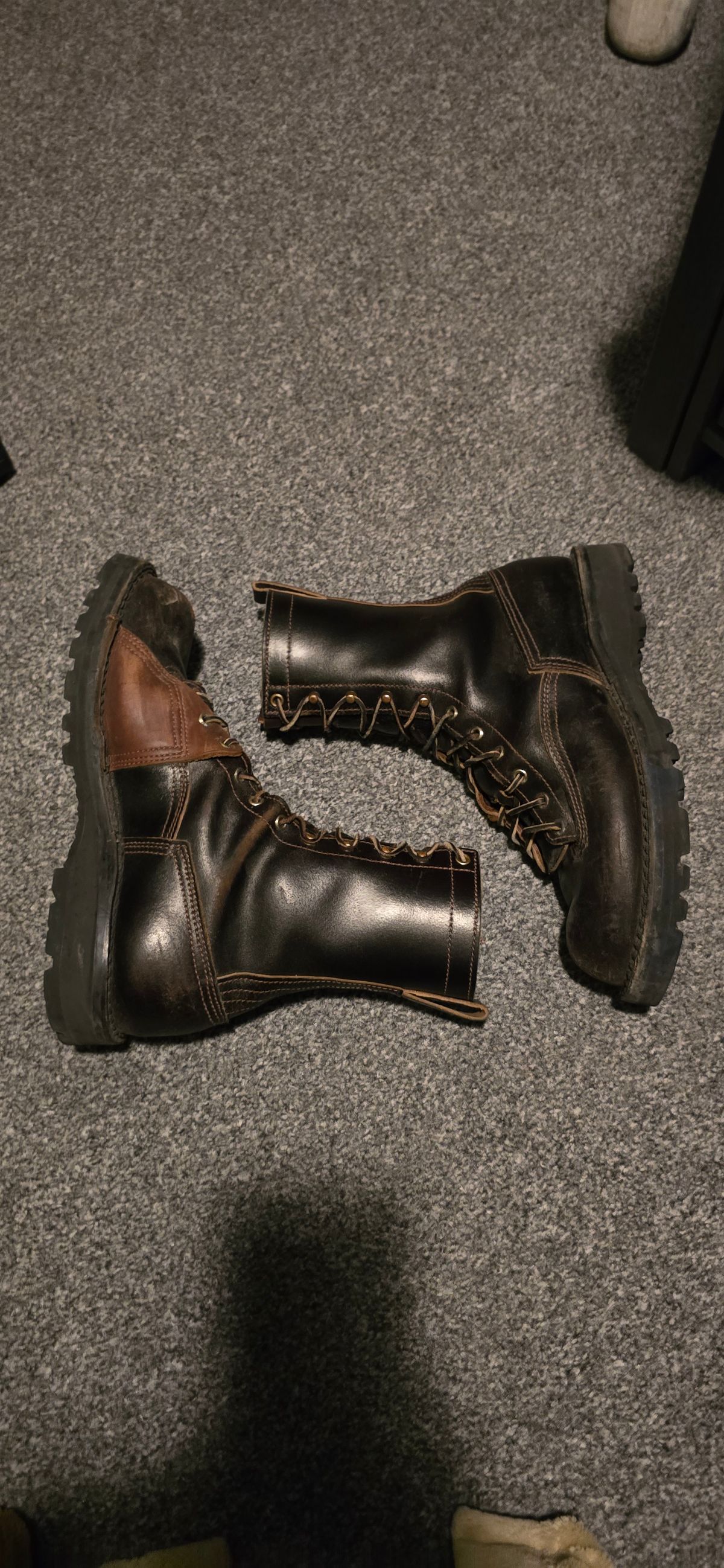 Photo by john_k on February 5, 2025 of the Nicks x Rose Anvil ND3 in Horween Brown Waxed Flesh.