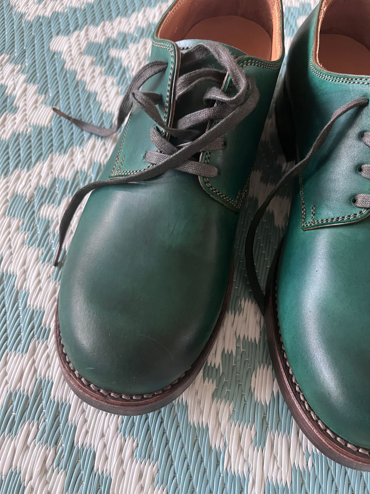 Photo by od on May 27, 2026 of the Moto 2851 in Hand-dye Green Unglazed Shell Cordovan.