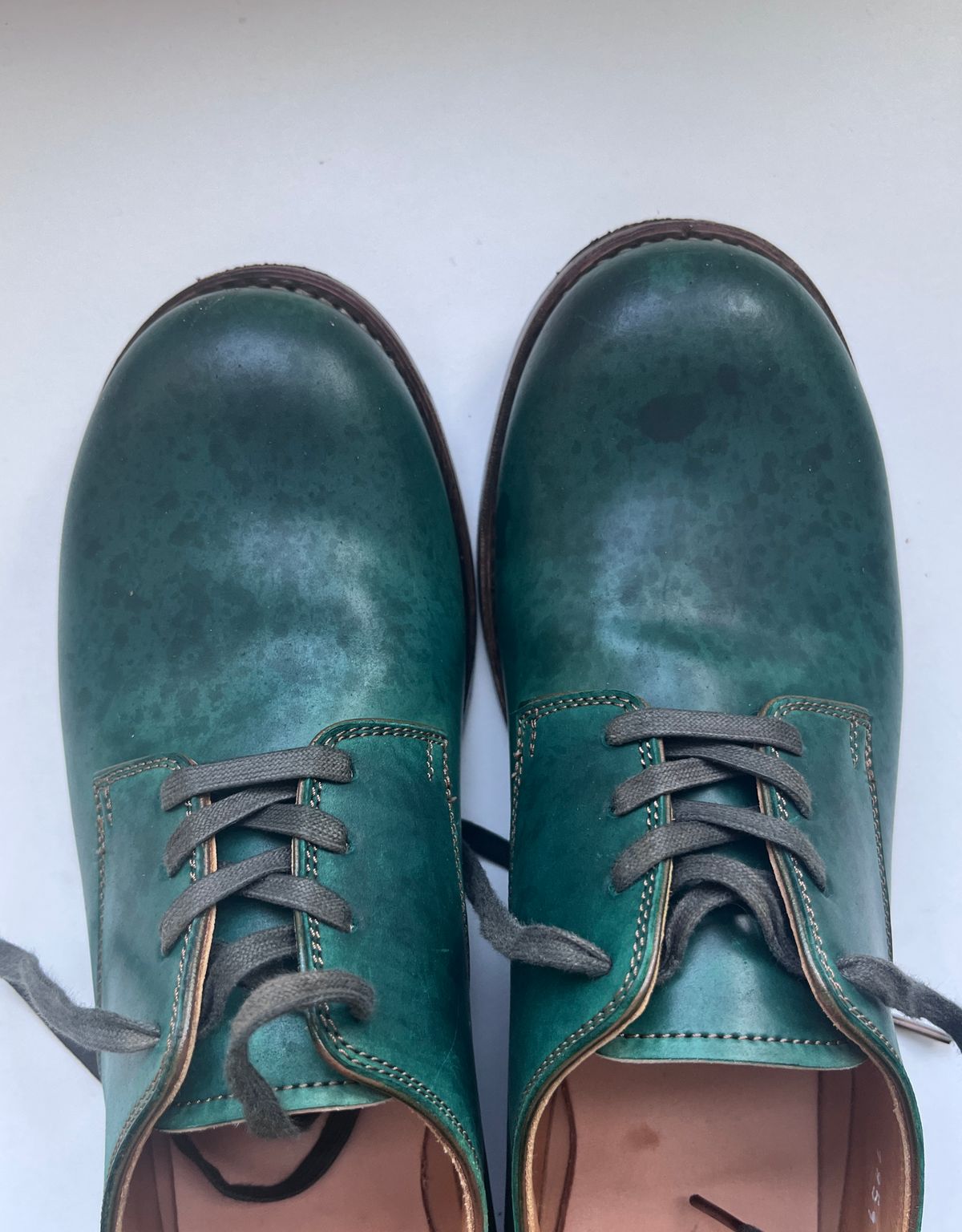 Photo by od on June 19, 2026 of the Moto 2851 in Hand-dye Green Unglazed Shell Cordovan.