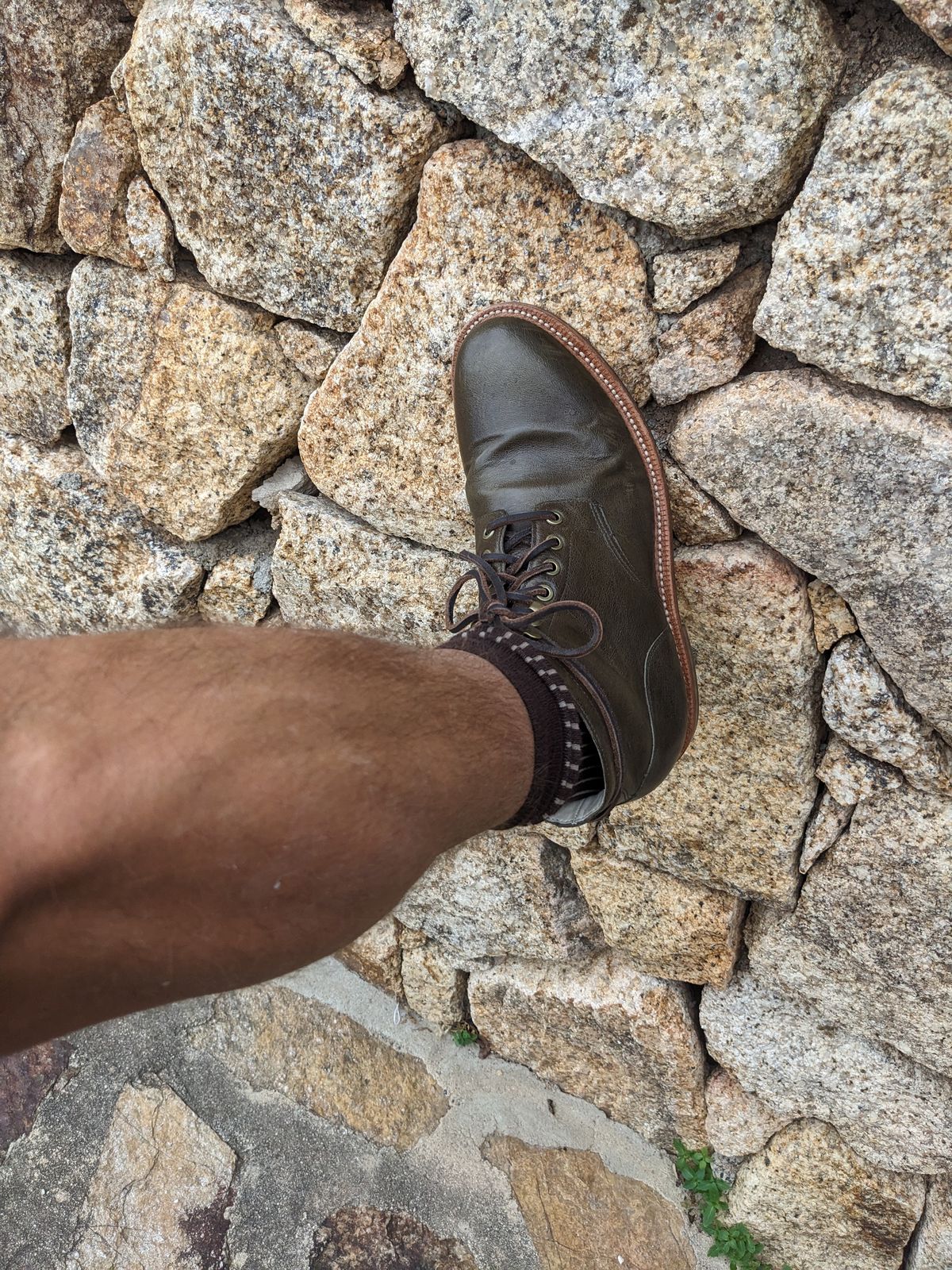 Photo by SimOnthEdge on October 9, 2024 of the Grant Stone Diesel Boot in Incas Jungle Kangaroo.