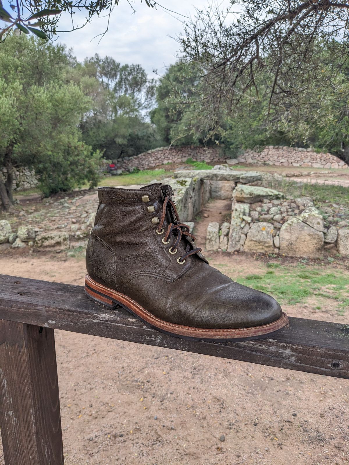 Photo by SimOnthEdge on October 17, 2024 of the Grant Stone Diesel Boot in Incas Jungle Kangaroo.