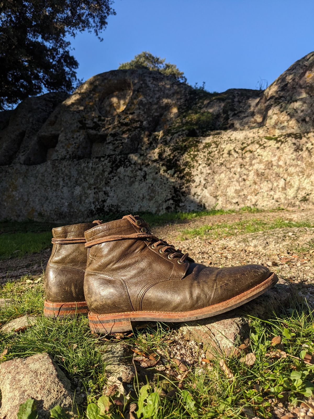 Photo by SimOnthEdge on December 8, 2024 of the Grant Stone Diesel Boot in Incas Jungle Kangaroo.