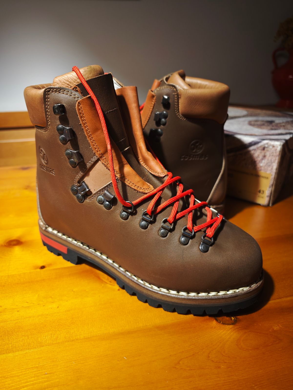 Photo by SimOnthEdge on January 23, 2026 of the Cosmas Unknown Model in Gallusser.