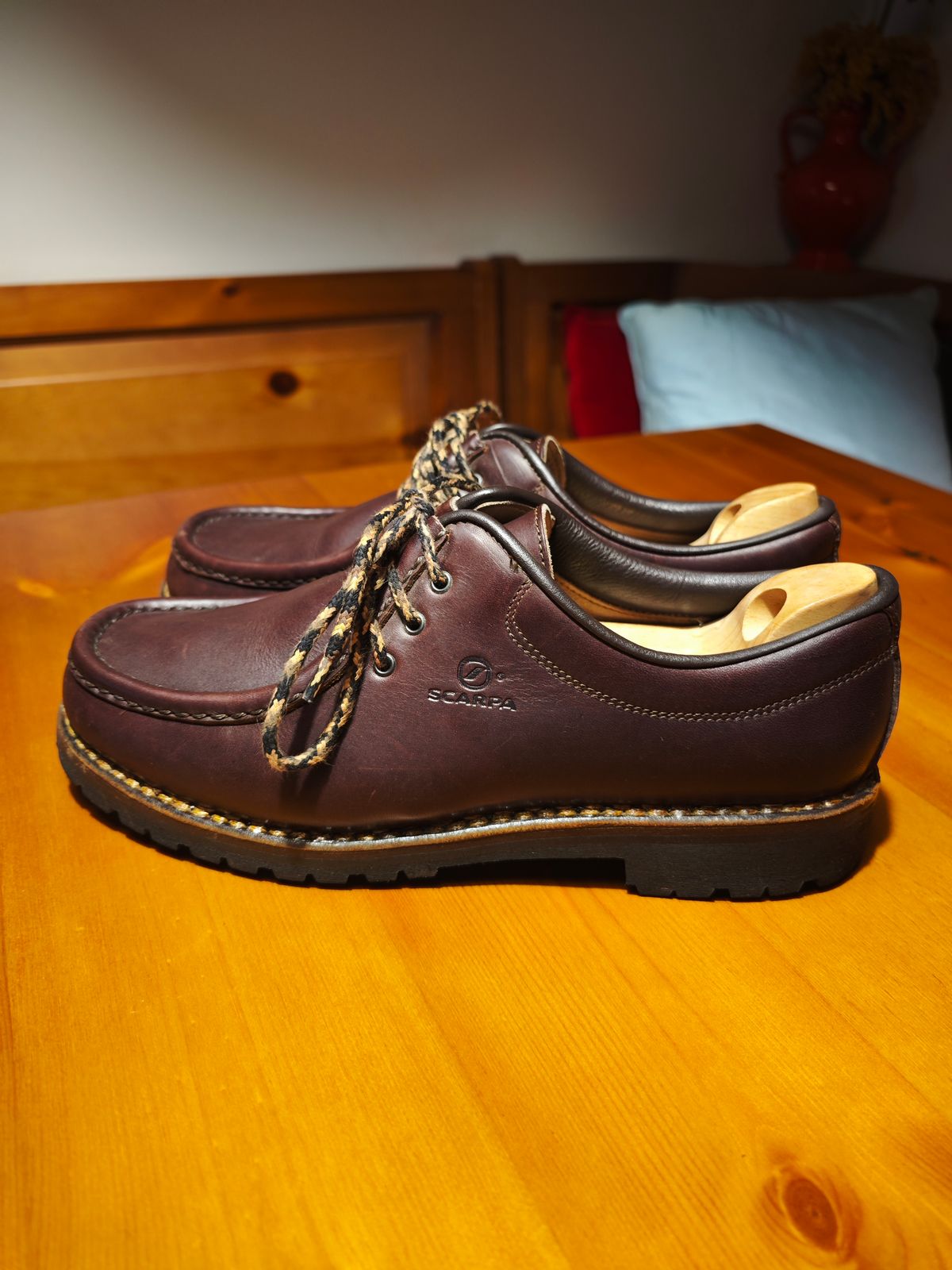 Photo by SimOnthEdge on December 16, 2025 of the Asolo Unknown Model in Unknown Leather.