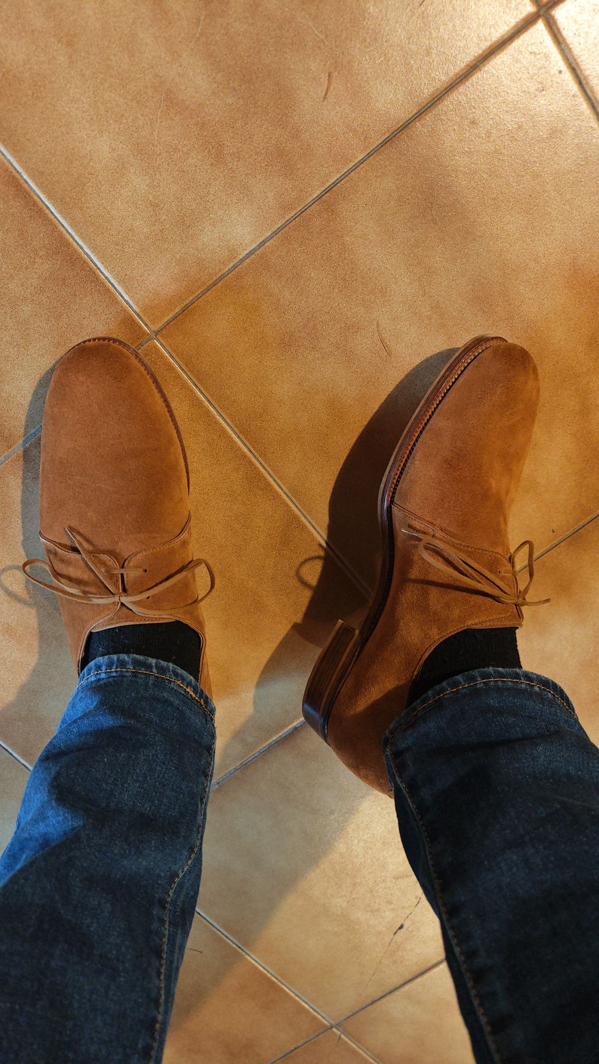 Photo by SimOnthEdge on December 27, 2025 of the RIVOLTA Unknown Model in Unknown Leather.