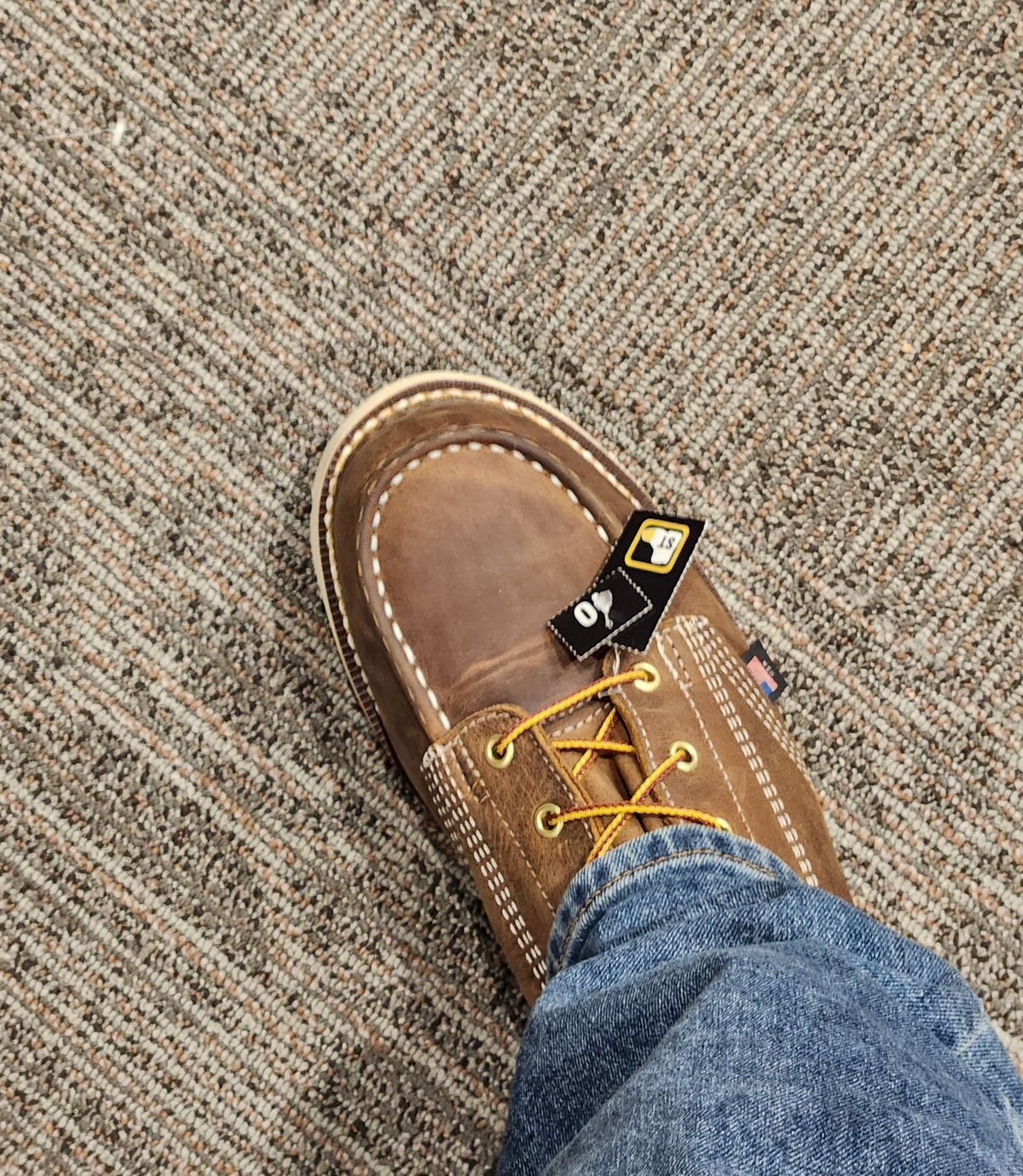 Photo by jhowk3209 on November 10, 2024 of the Thorogood 8" Moc Toe in Crazy Horse.