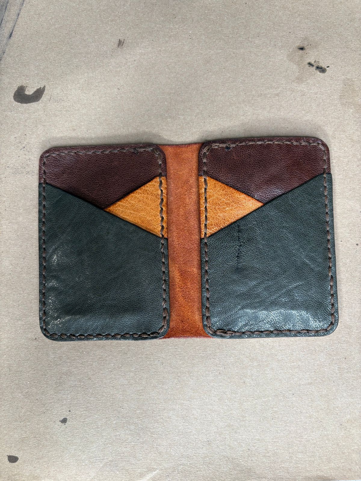 Photo by DWool on October 1, 2025 of the Self-Made Leather Gallery Card Holder in Italian Chrome Tan.