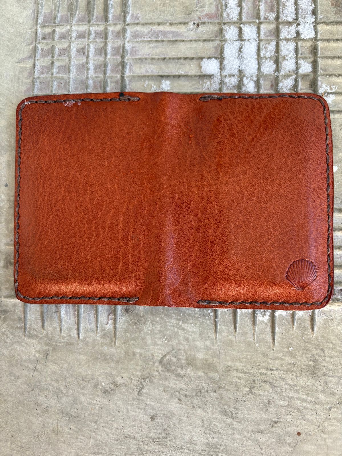 Photo by DWool on January 4, 2026 of the Self-Made Leather Gallery Card Holder in Italian Chrome Tan.