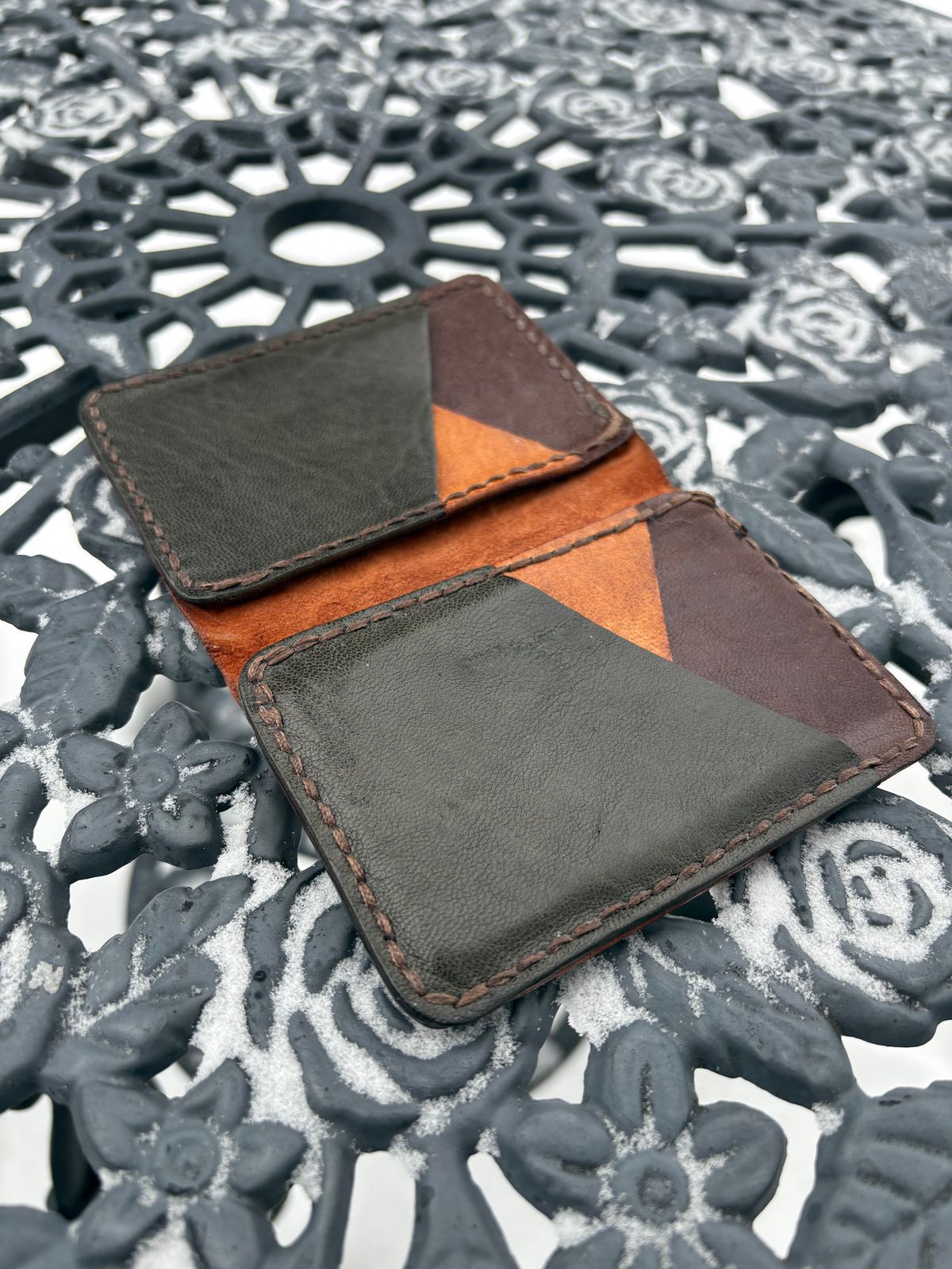 Photo by DWool on March 3, 2026 of the Self-Made Leather Gallery Card Holder in Italian Chrome Tan.