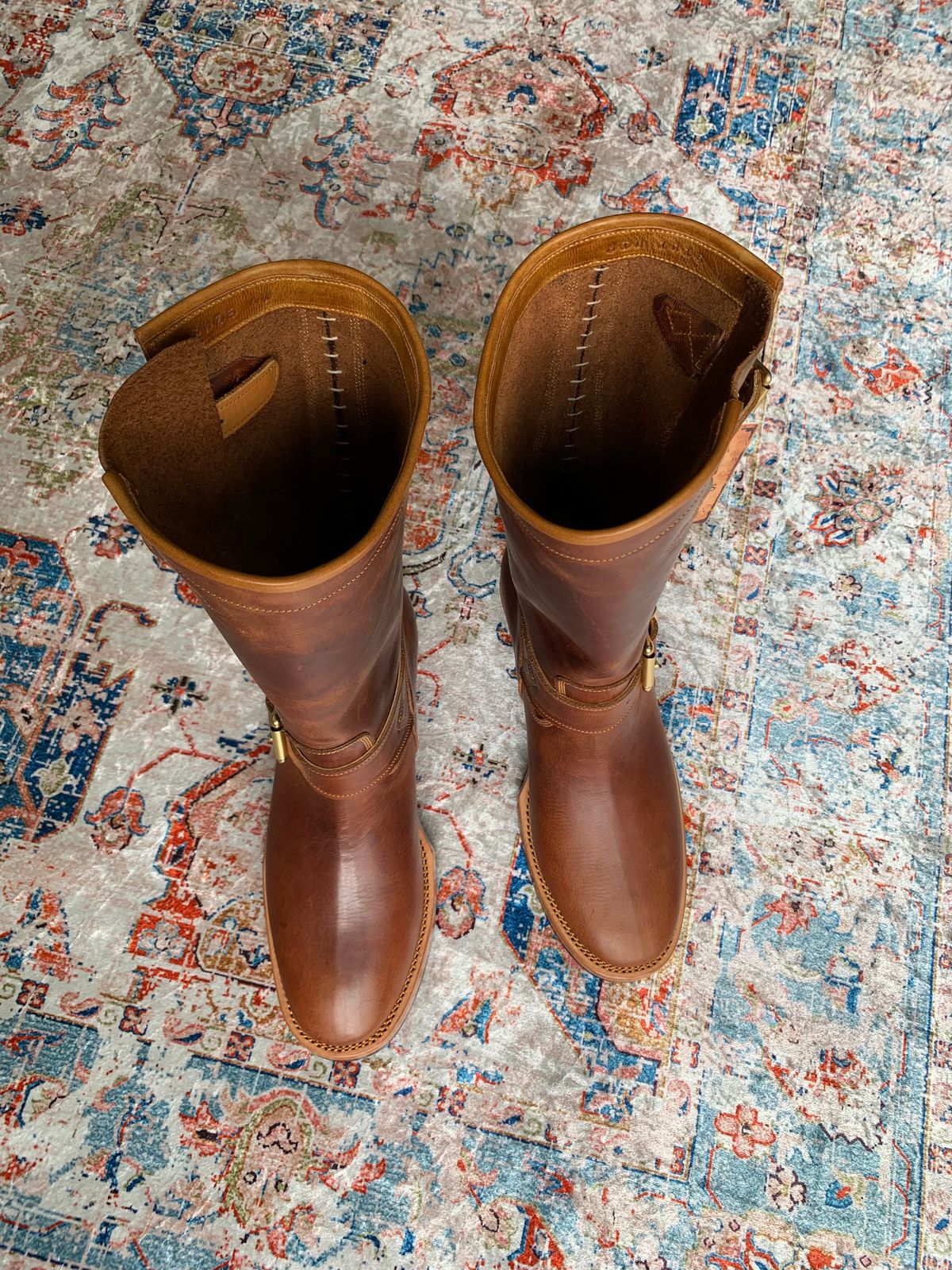 Photo by ggggggaling on October 1, 2025 of the Prof Barnets Neocliffwood Boots in Indonesian Brown Java Chrome.