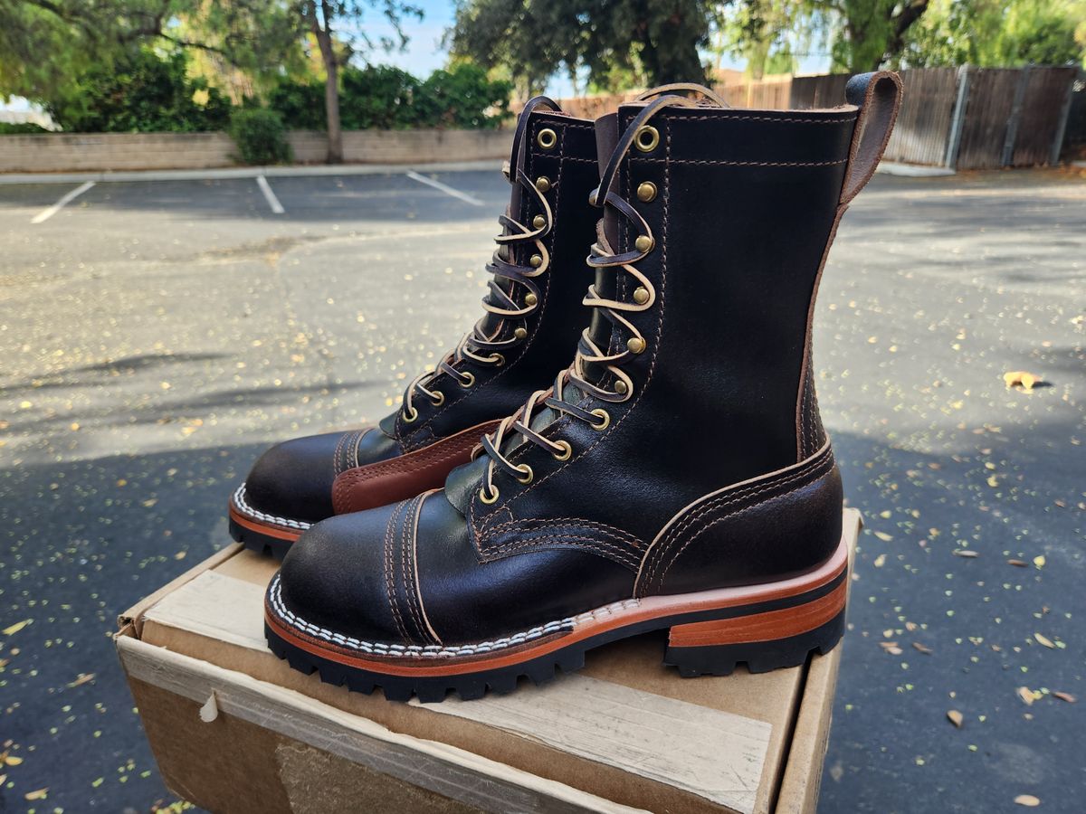 Photo by Redhook on October 2, 2025 of the Nicks x Rose Anvil ND1 in Horween Brown Waxed Flesh.