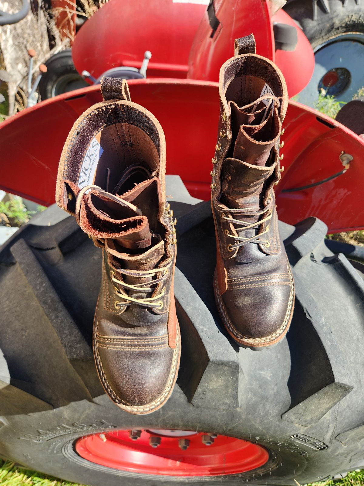 Photo by Redhook on November 2, 2025 of the Nicks x Rose Anvil ND1 in Horween Brown Waxed Flesh.