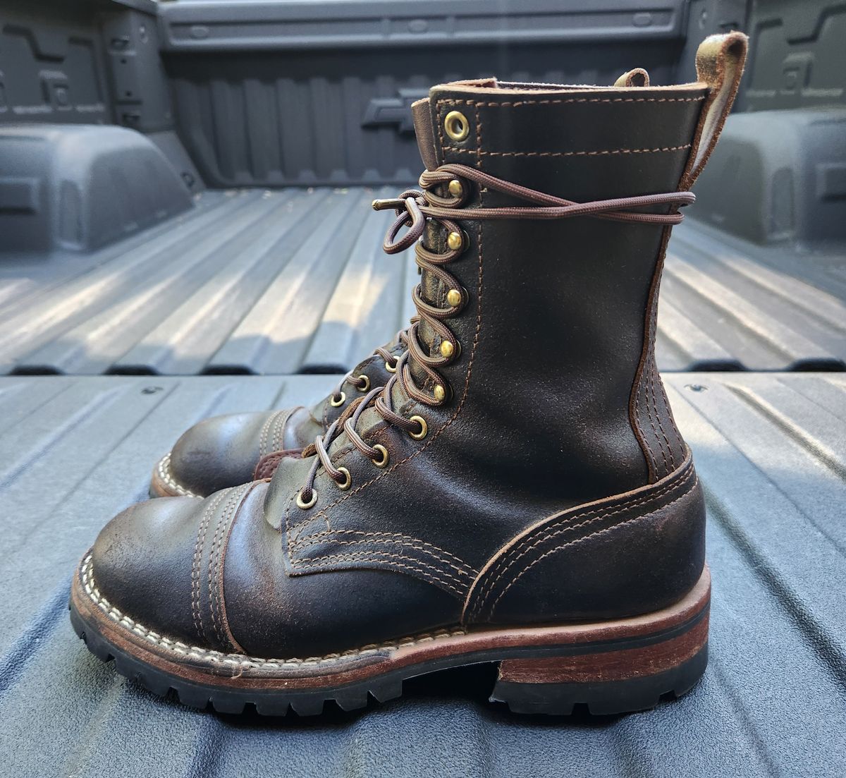 Photo by Redhook on April 3, 2026 of the Nicks x Rose Anvil ND1 in Horween Brown Waxed Flesh.