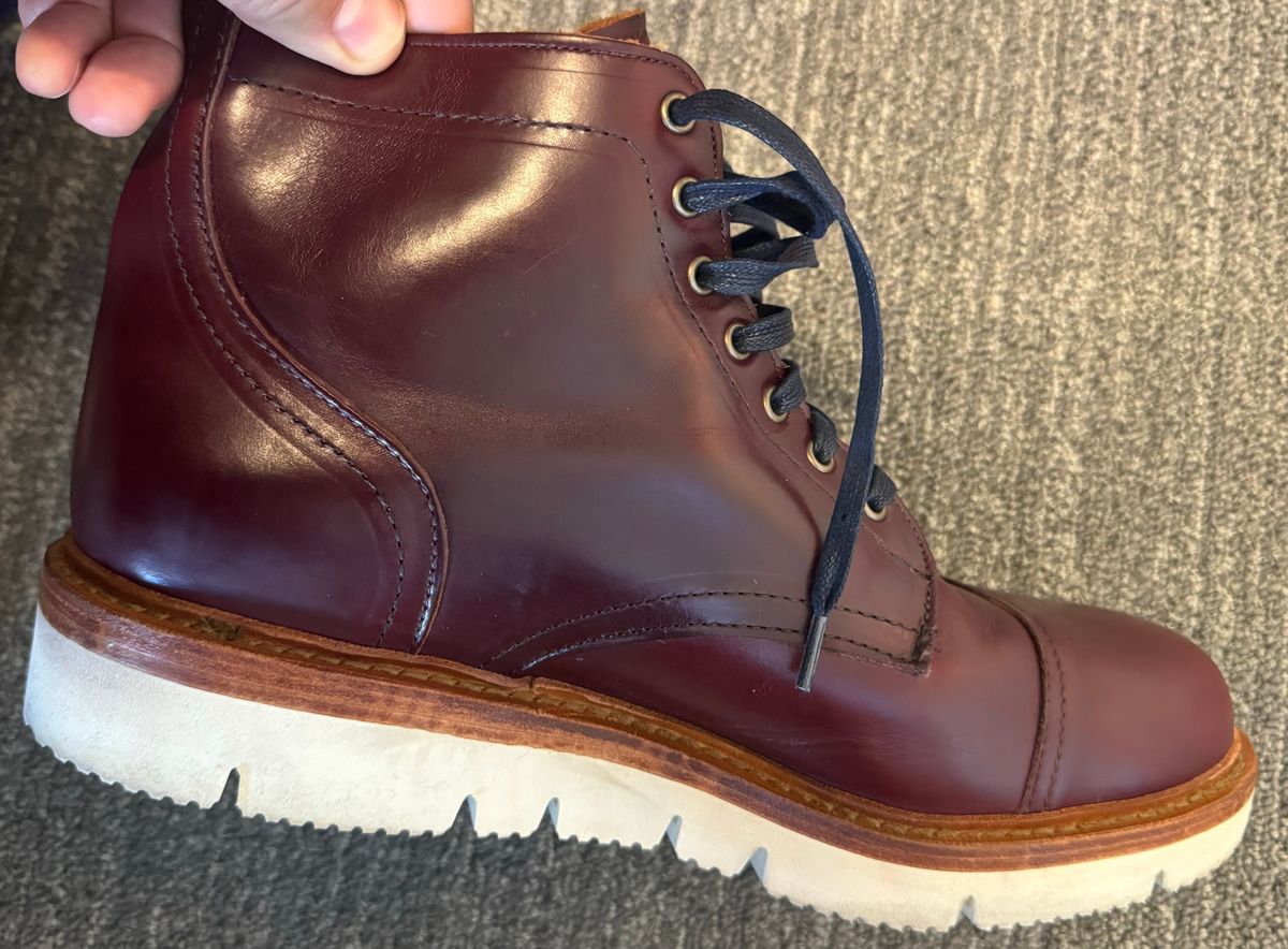 Photo by BamaBoyinTx on August 16, 2024 of the Allen Edmonds Park City in Horween Burgandy Chromexcel (Weatherproof).