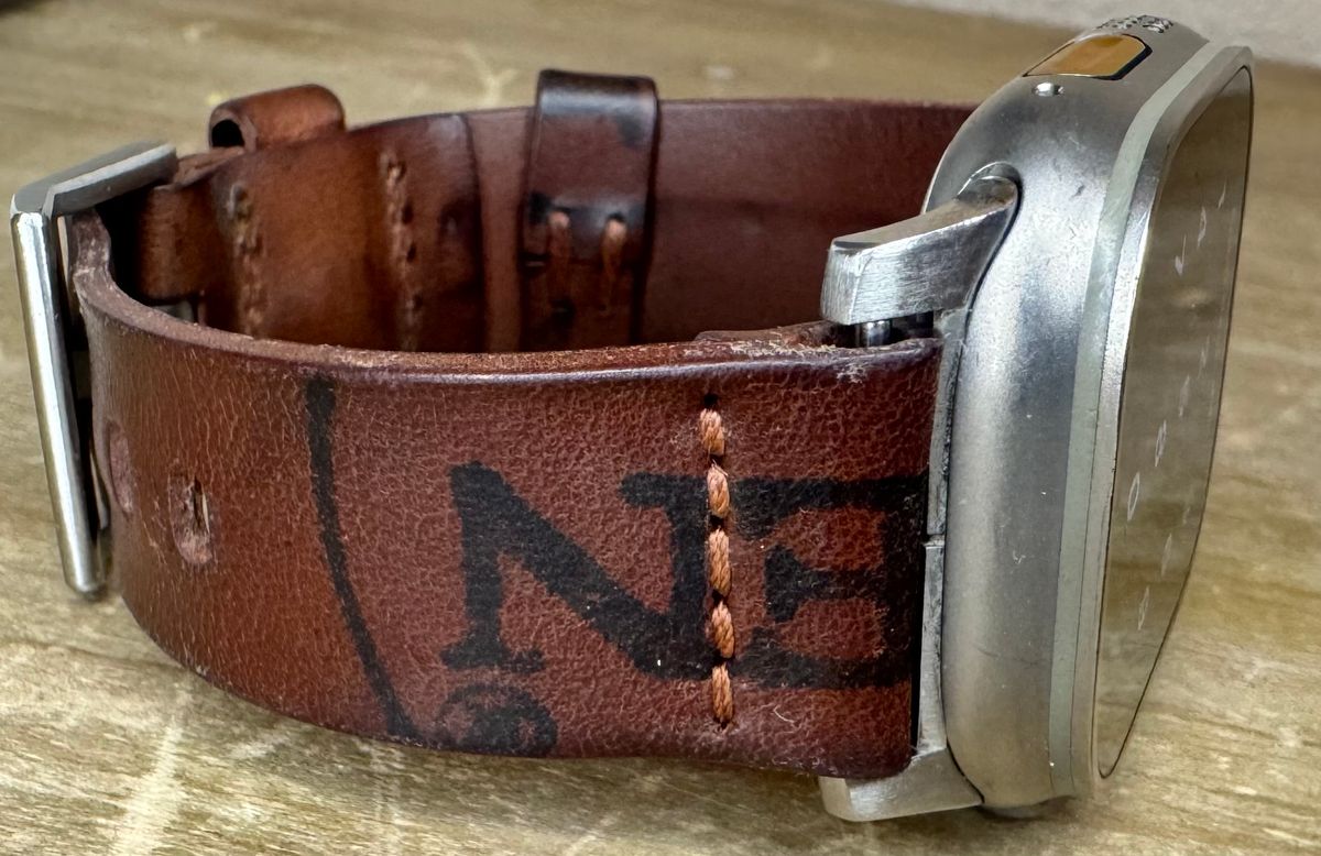 Photo by BamaBoyinTx on February 6, 2026 of the Ashland Leather Apple Watch Strap in Horween Reverse Natural Shell Cordovan.
