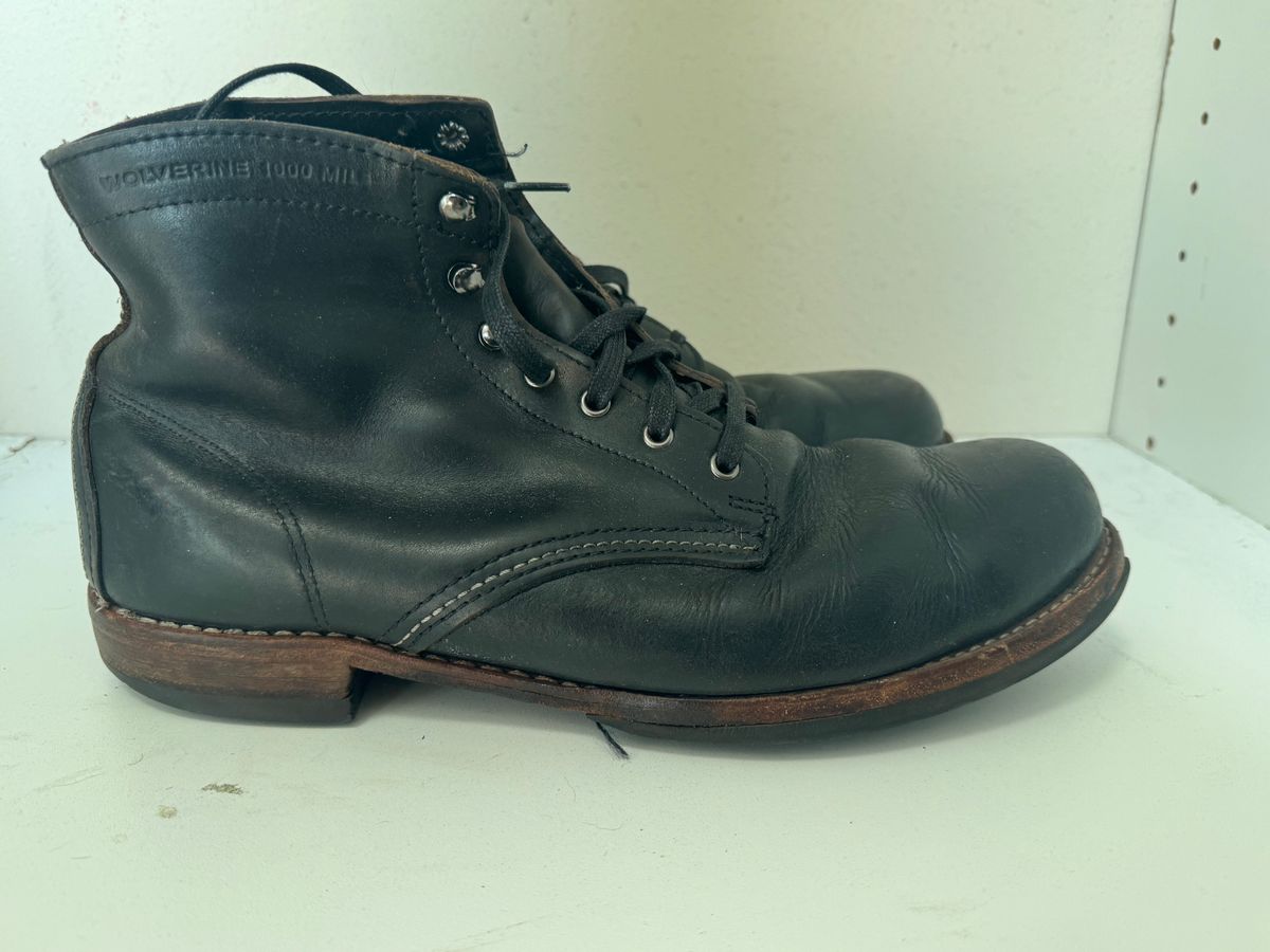 Photo by BamaBoyinTx on January 27, 2023 of the Wolverine 1000 Mile in Horween Black Chromexcel.