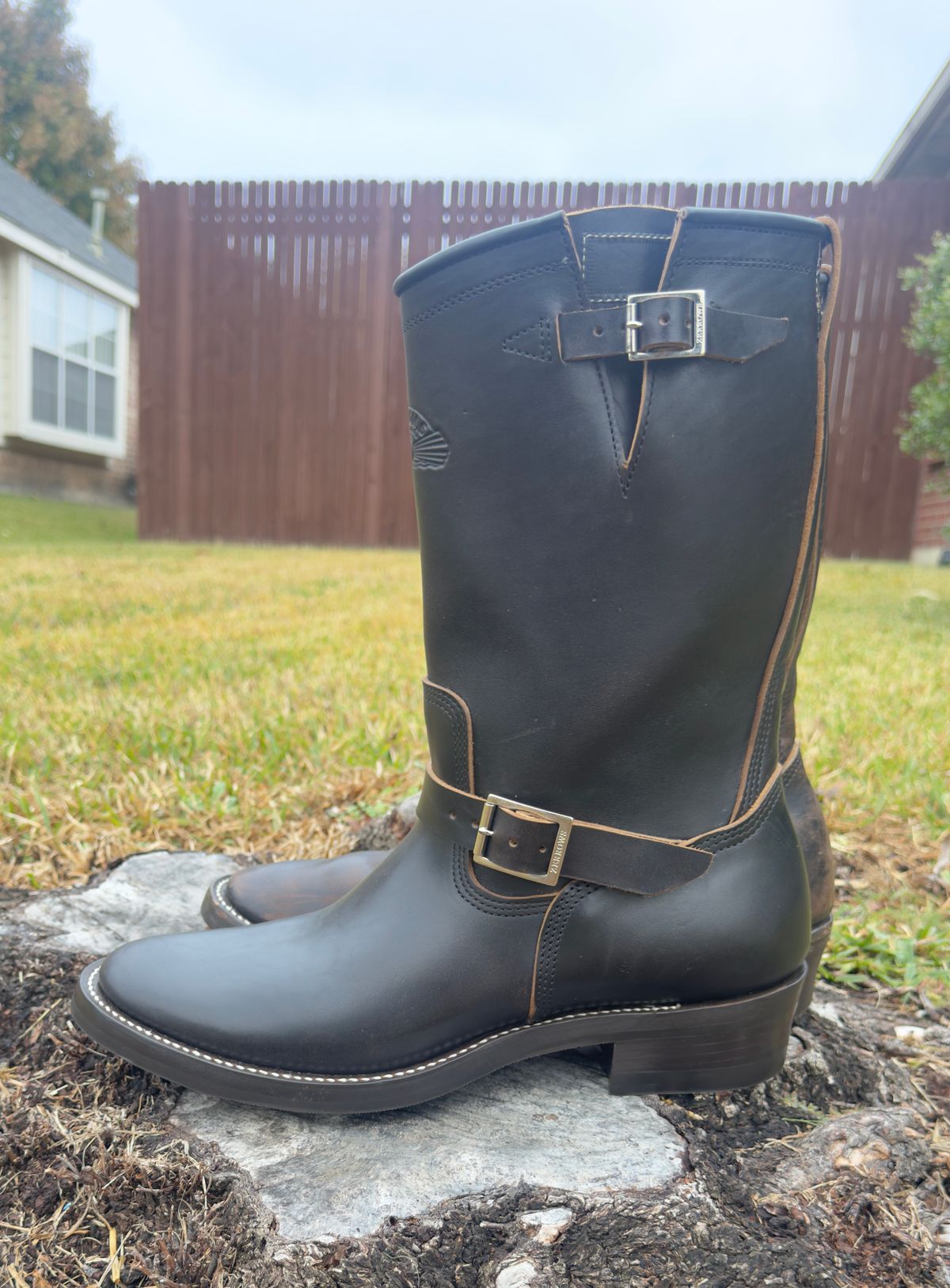 Photo by BamaBoyinTx on December 1, 2025 of the Zerrows Type One in Maryam Black Horsebutt.