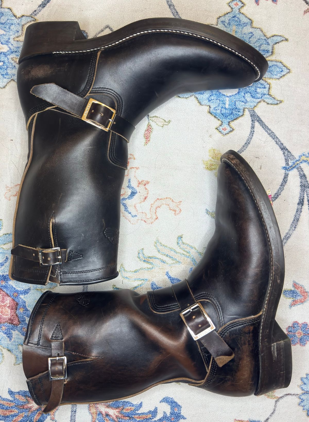 Photo by BamaBoyinTx on February 6, 2026 of the Zerrows Type One in Maryam Black Horsebutt.