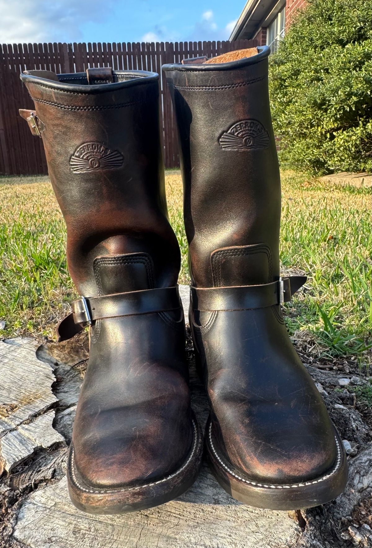 Photo by BamaBoyinTx on March 5, 2026 of the Zerrows Type One in Maryam Black Horsebutt.