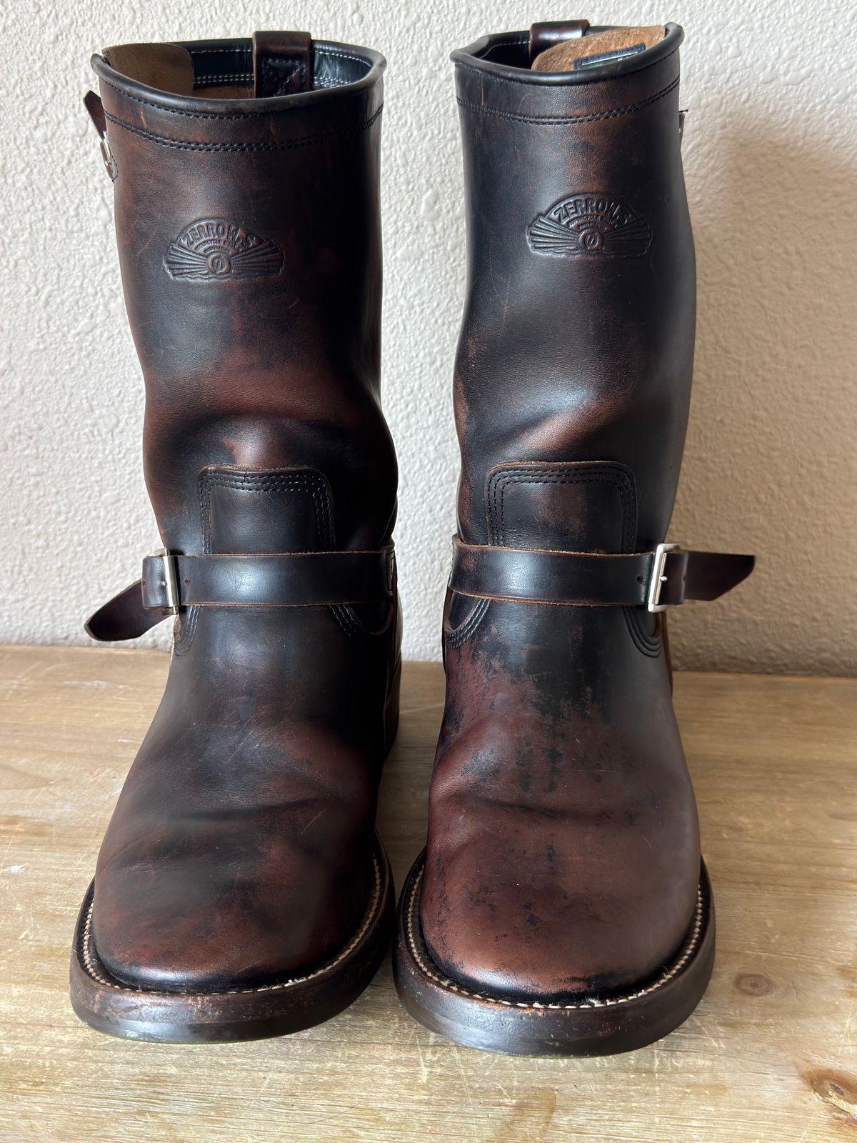 Photo by BamaBoyinTx on April 5, 2026 of the Zerrows Type One in Maryam Black Horsebutt.