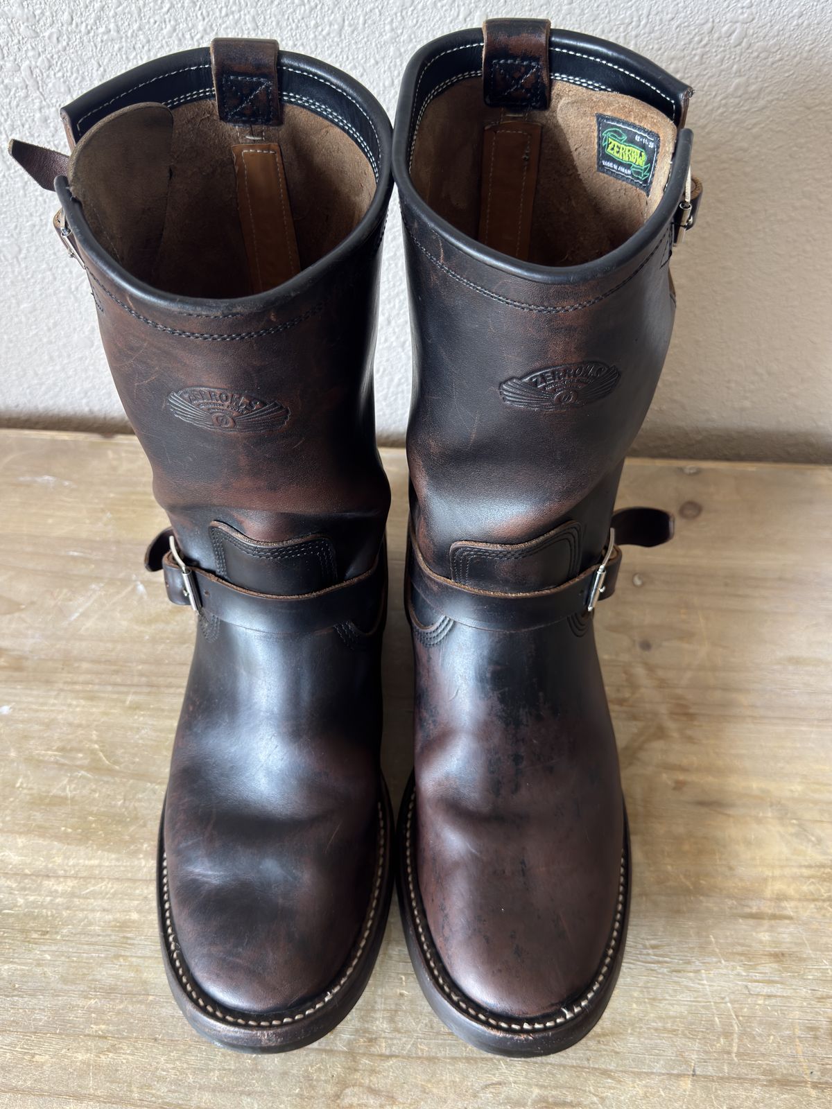 Photo by BamaBoyinTx on April 5, 2026 of the Zerrows Type One in Maryam Black Horsebutt.